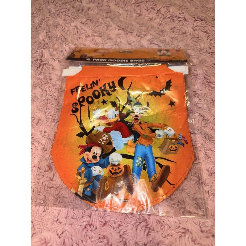 Disney Mickey Goofy Donald Treat Sacks Favor Goodie Bags 4 Pack Halloween